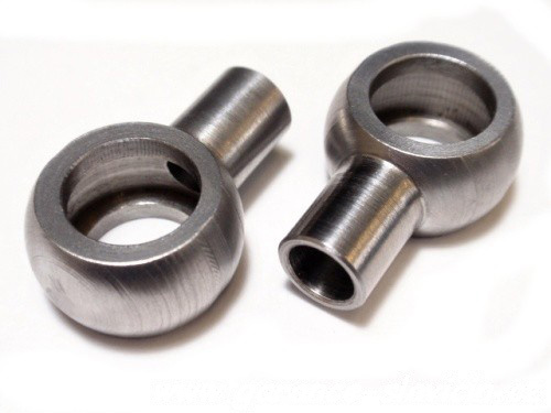Spájkovacie oko priemer 12mm pre rúrku 8mm